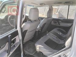 ميتسوبيشي باجيرو